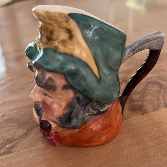 Sylvac Staffordshire miniature toby jug Gaffer Hand Painted England - Picture 2 of 6